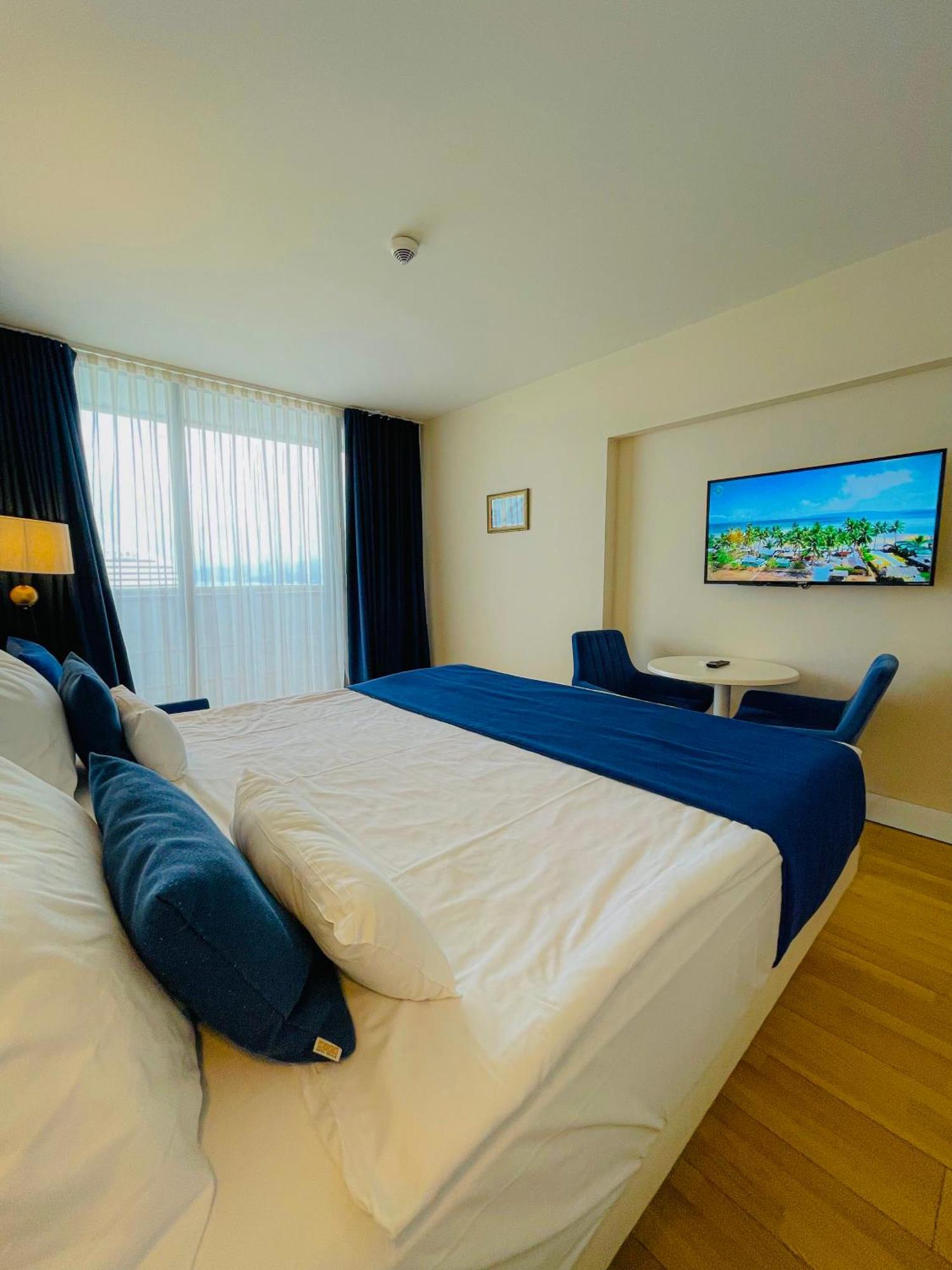Luxury Batumi Hotel 외부 사진