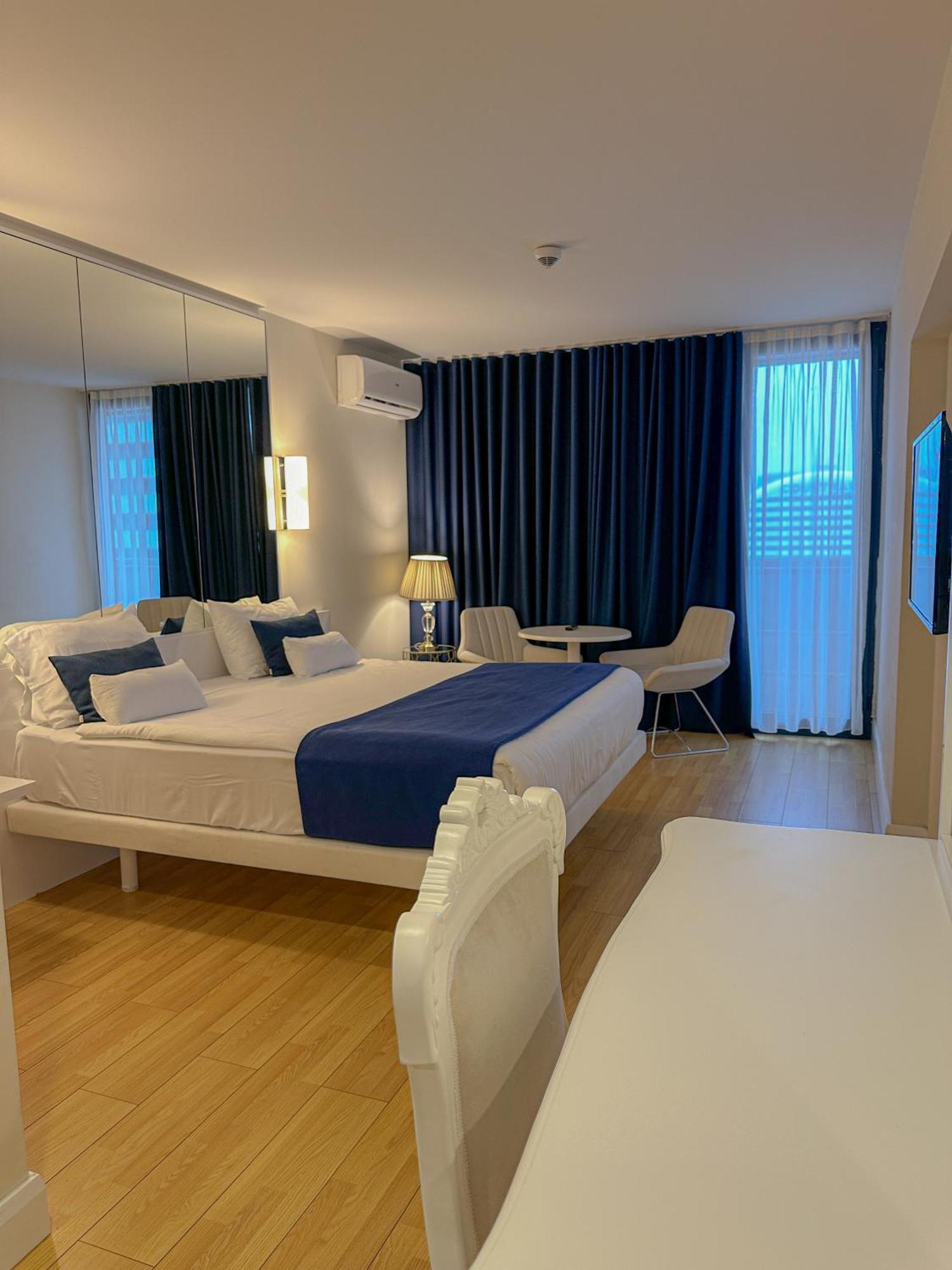 Luxury Batumi Hotel 외부 사진